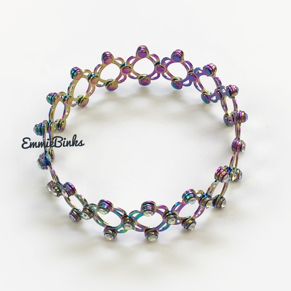 New Rhinestone ‘Ring to Bracelet’ Multipurpose Jewelry \ Transforming Ring - Picture 7 of 16